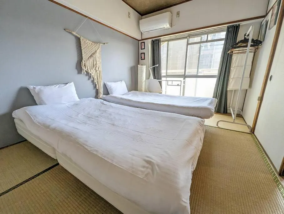 【豊和マンション稲荷302号室】伏見稲荷駅徒歩３分！Free Wifi付のお宿！ Kyōto Japan